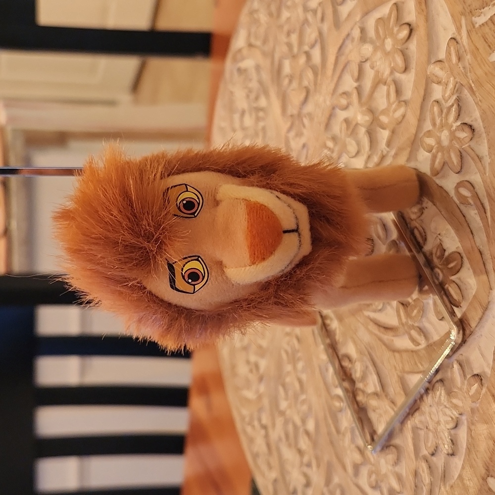 Disney's Lion King II, Simba's Pride